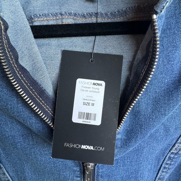 Fashion Nova Flare Leg Jumpsuit - Picture 4 of 5